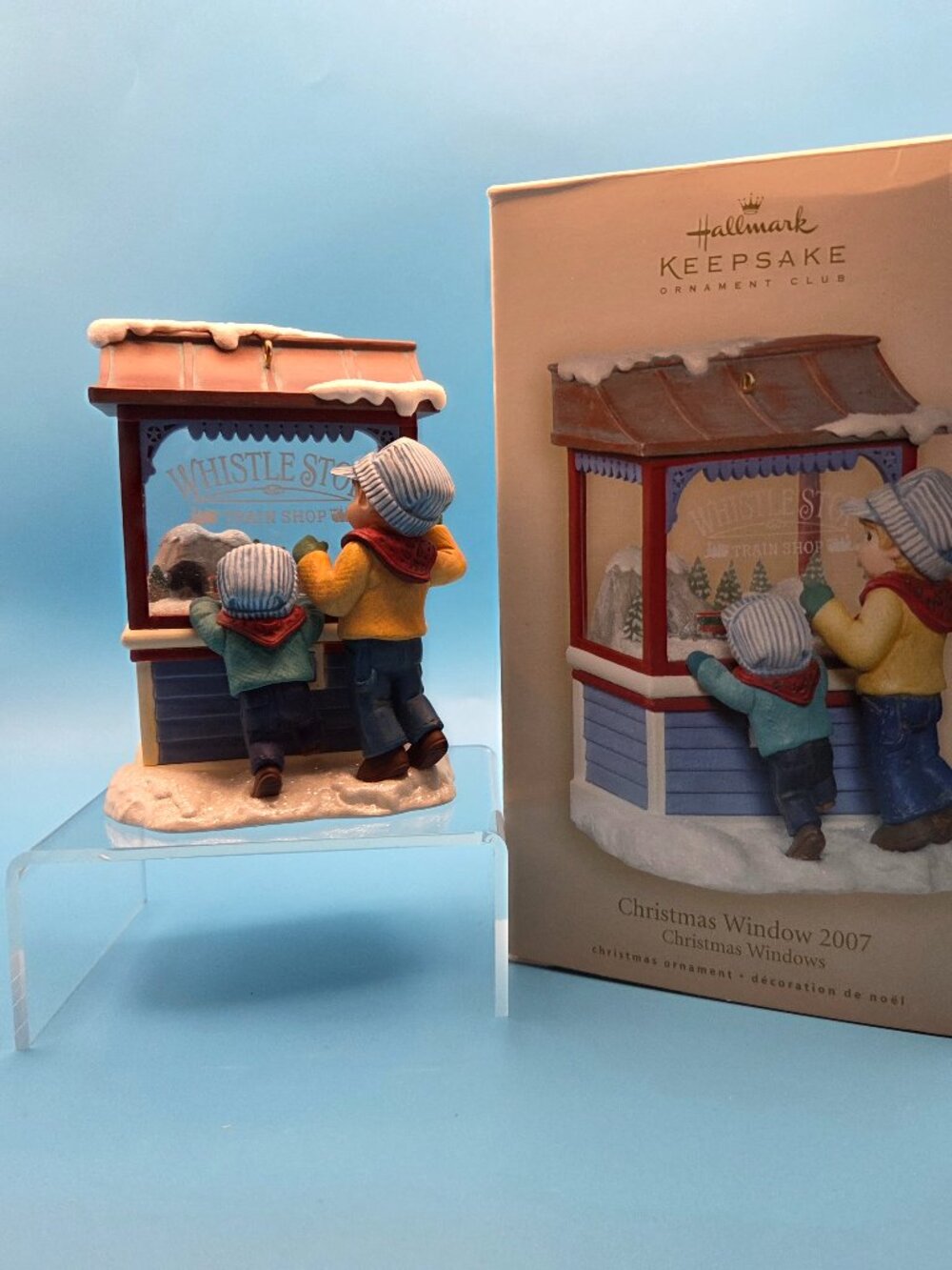 Hallmark Keepsake Ornament "Christmas Window 2007" - Like New